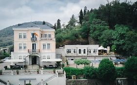 Villa Lussana